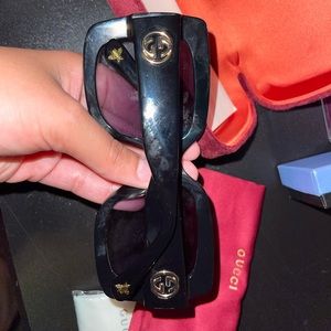 Gucci Sunglasses - Large Frame